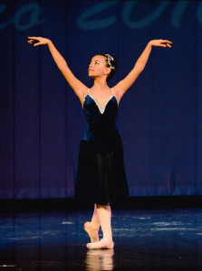 Elena Modafferi - Danza dei Mirlitoni